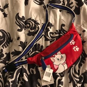 Disney Loungefly Marie aristocats fanny pack
